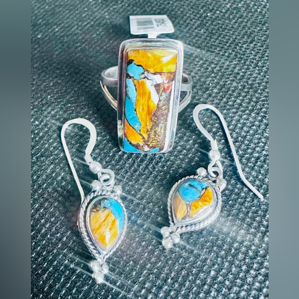 Kingman Turquoise and Spiny Oyster Ring 8 and perfectly matching Earrings SS NWT - Picture 3 of 7